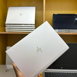 💻 HP Elitebook 745 G6 Ryzen 3 Pro avec 2Go dédié RADEON Vega 6 Graphics