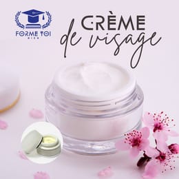 FABRICATION DE LA CREME DE VISAGE HYDRATANTE ET NOURRISSANTE