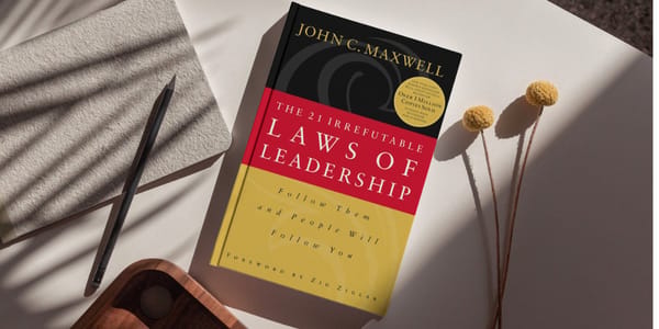 LES 21 LOIS IRRÉFUTABLES DU LEADERSHIP